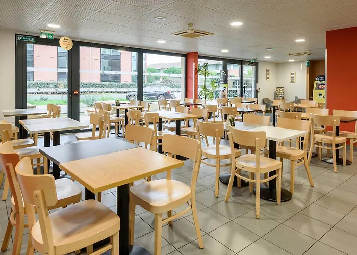 Отель Purpan Zenith