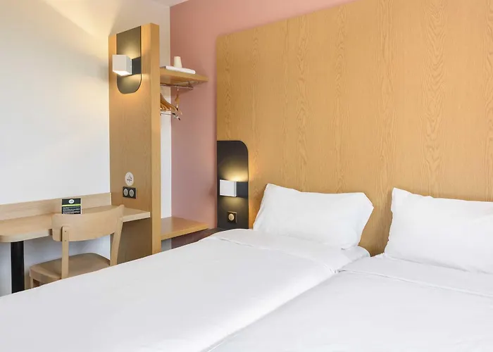 Отель Purpan Zenith